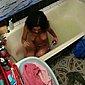 Geiles Mdchen heimlich in der Badewanne gefilmt
