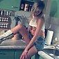 Junge Blondine Privat - Sexy Strip in der Kche