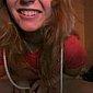 Junges Luder masturbiert vor der Webcam